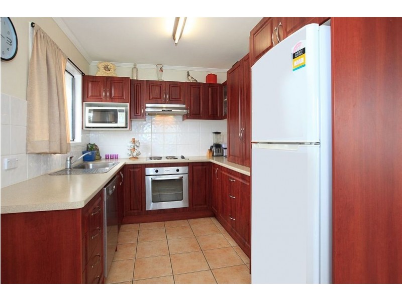 8A Gray Street, Carina QLD 4152