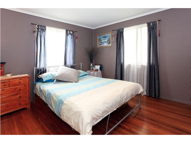 8A Gray Street, Carina QLD 4152