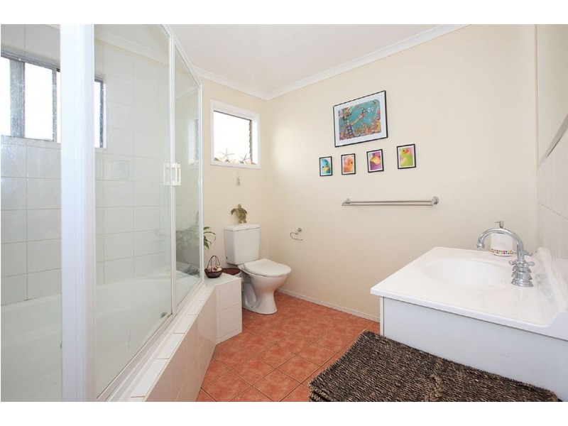 8A Gray Street, Carina QLD 4152