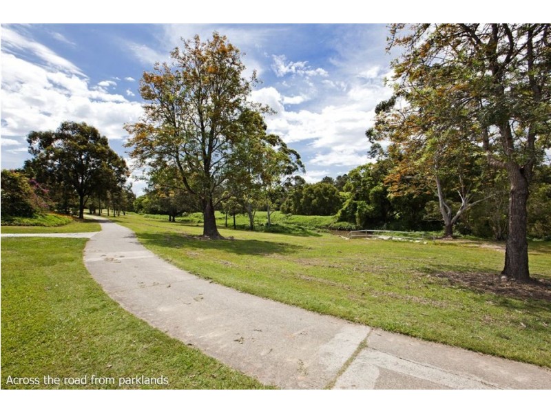 6/16 Surbiton Court, Carindale QLD 4152