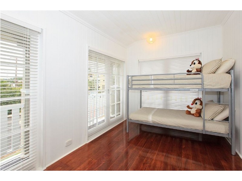 352 Hawthorne Road, Hawthorne QLD 4171