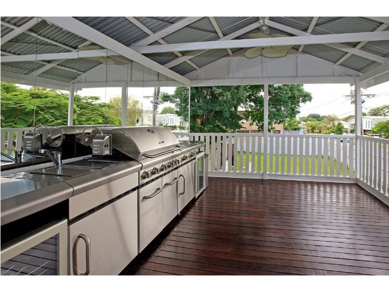 352 Hawthorne Road, Hawthorne QLD 4171