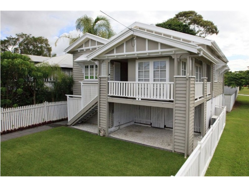 352 Hawthorne Road, Hawthorne QLD 4171