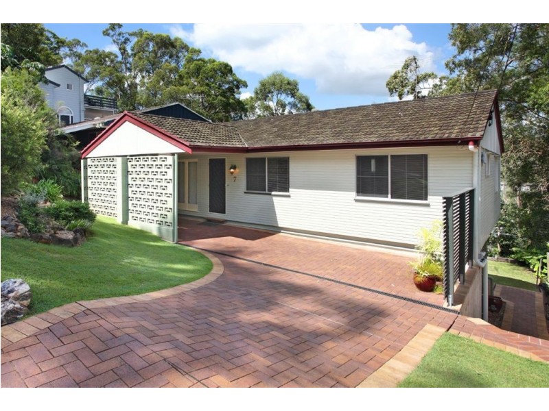 7 Dodwell Street, Holland Park West QLD 4121