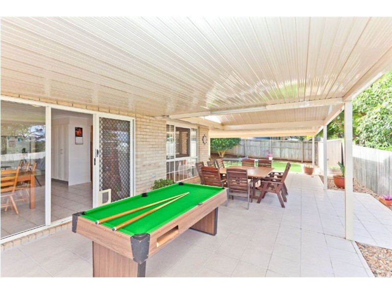 27 Grandview Place, Carindale QLD 4152