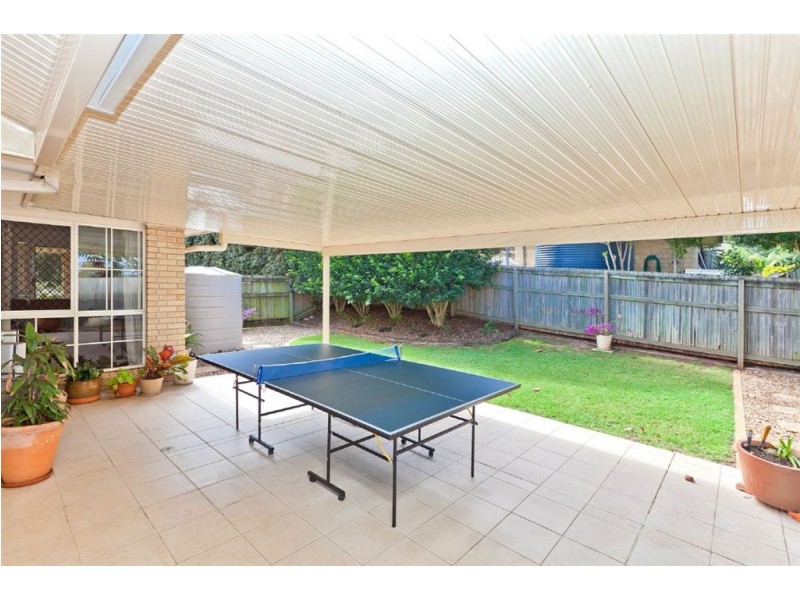 27 Grandview Place, Carindale QLD 4152
