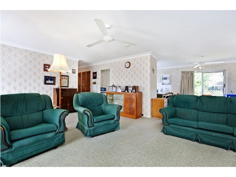 11 Miandetta Street, Mansfield QLD 4122