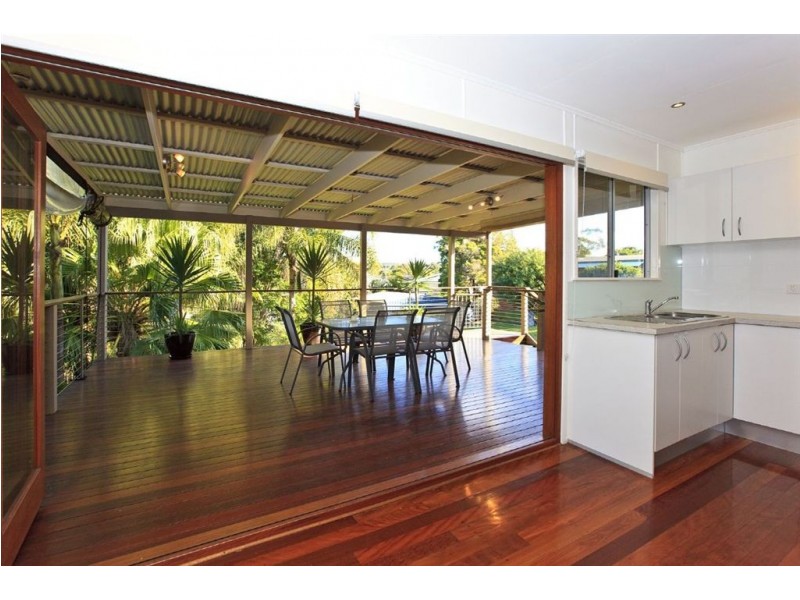 5 Bradnor Street, Carina QLD 4152