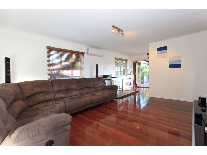 5 Bradnor Street, Carina QLD 4152