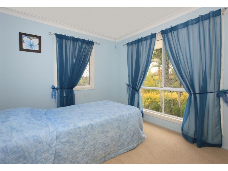 8 Wisteria Crescent, Mount Gravatt East QLD 4122