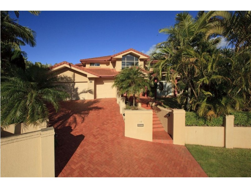 13 Carnoustie Place, Carindale QLD 4152