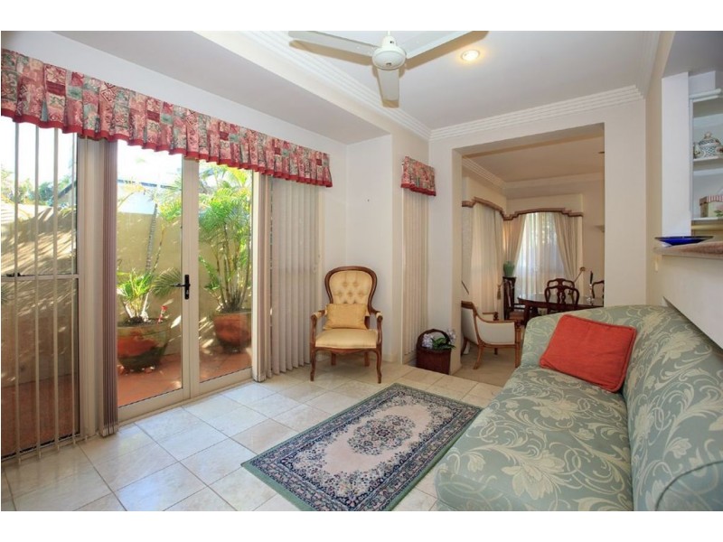 13 Carnoustie Place, Carindale QLD 4152