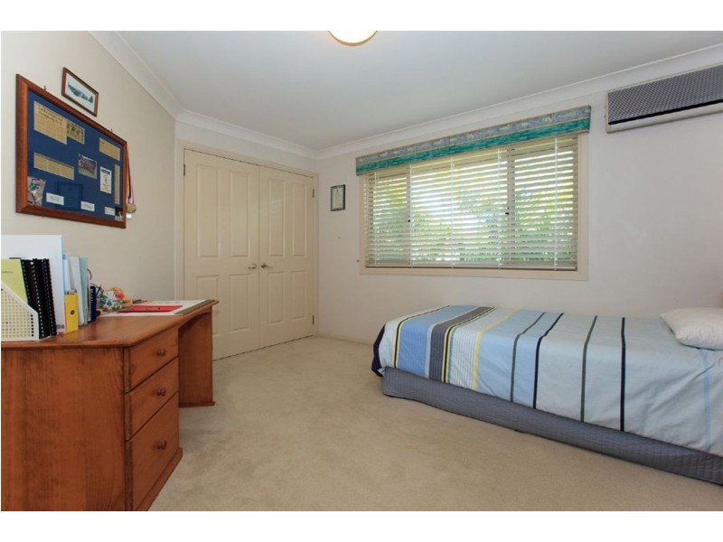 13 Carnoustie Place, Carindale QLD 4152