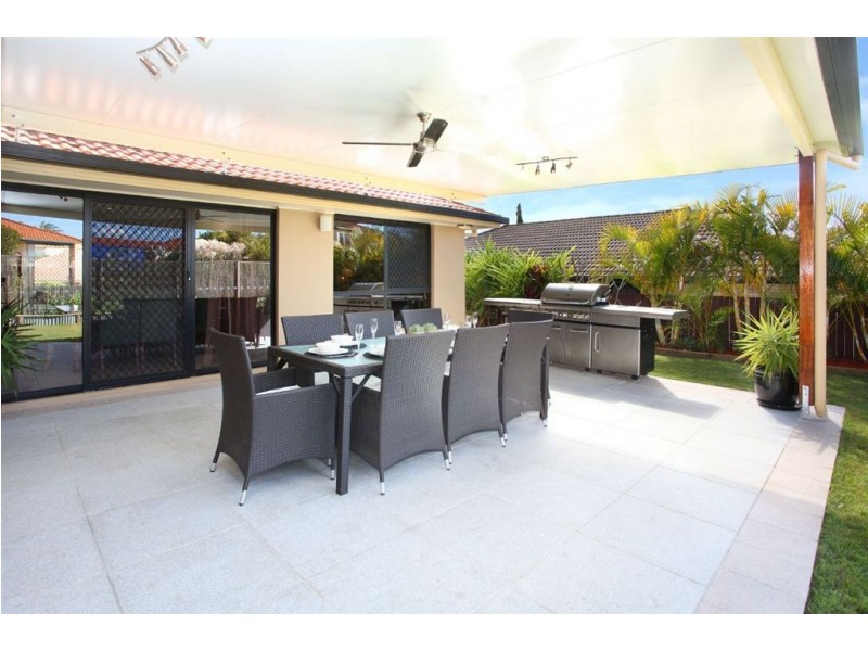 28 Aspen Street, Carindale QLD 4152