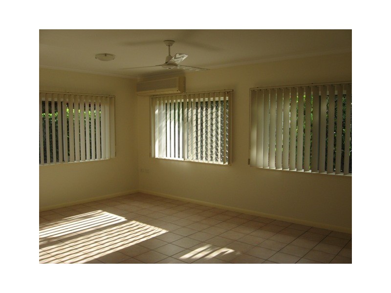 6 Small Leaf Close, Mount Sheridan QLD 4868