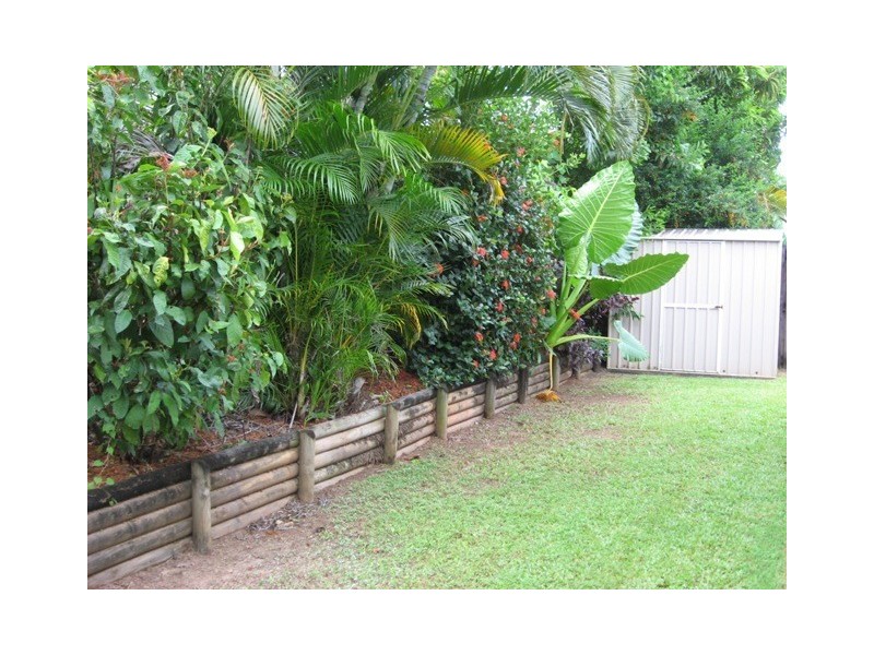 6 Small Leaf Close, Mount Sheridan QLD 4868