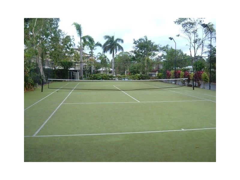 82/72 Kowinka Street, White Rock QLD 4868