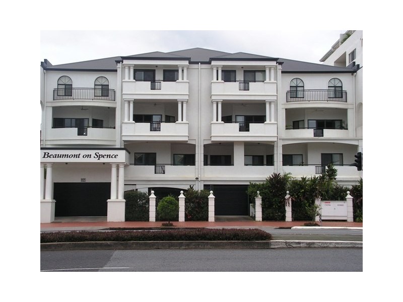 12/77 Spence Street, Cairns QLD 4870