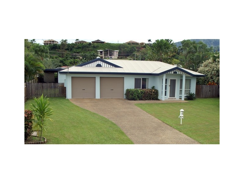 4 Jadana Close, Mooroobool QLD 4870