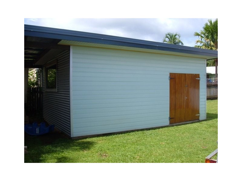 4 Jadana Close, Mooroobool QLD 4870