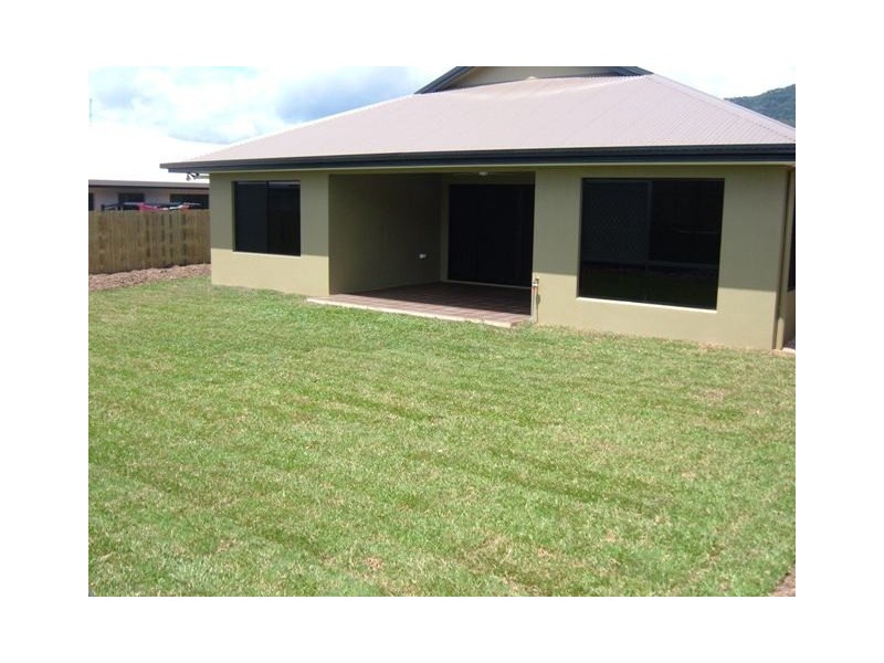 3 Powlett Close, Bentley Park QLD 4869
