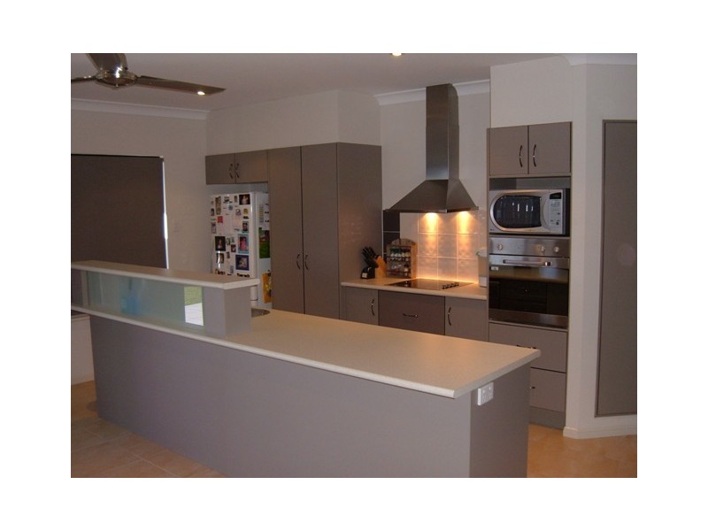 4 Turon Close, Bentley Park QLD 4869