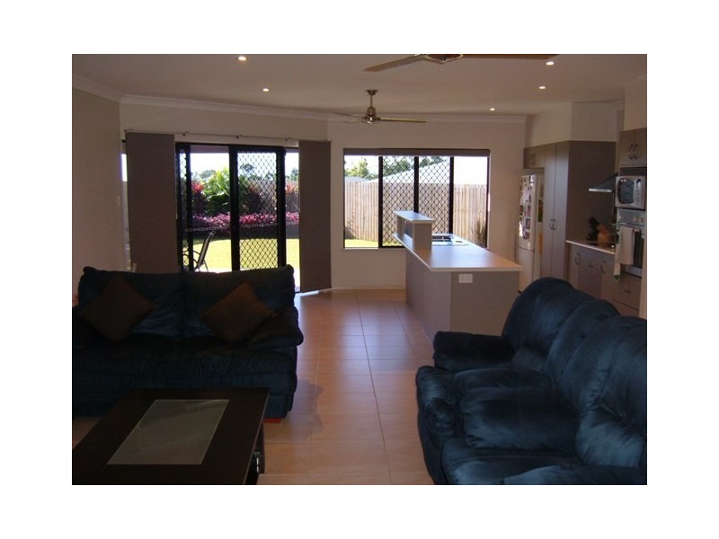 4 Turon Close, Bentley Park QLD 4869