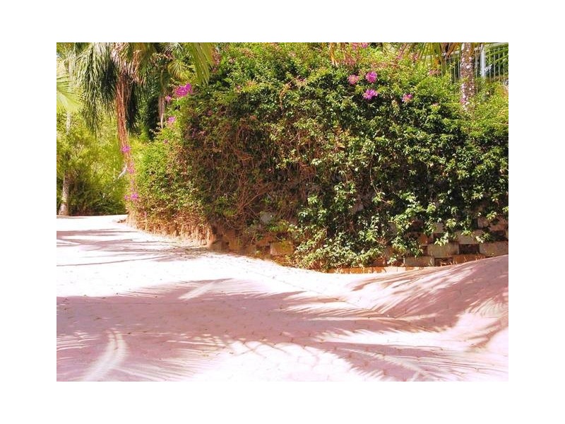 1 Teal Close, Bayview Heights QLD 4868