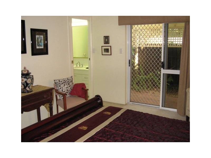 5 Kestrel Street, Bayview Heights QLD 4868