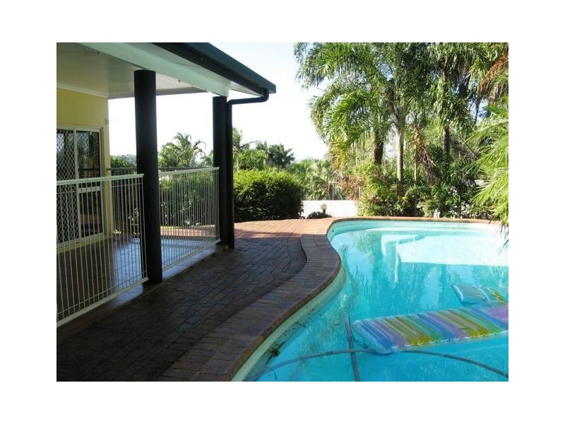 5 Kestrel Street, Bayview Heights QLD 4868
