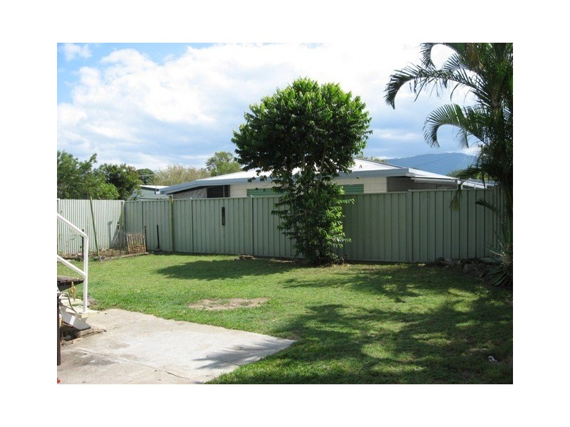 91 Tills Street, Westcourt QLD 4870
