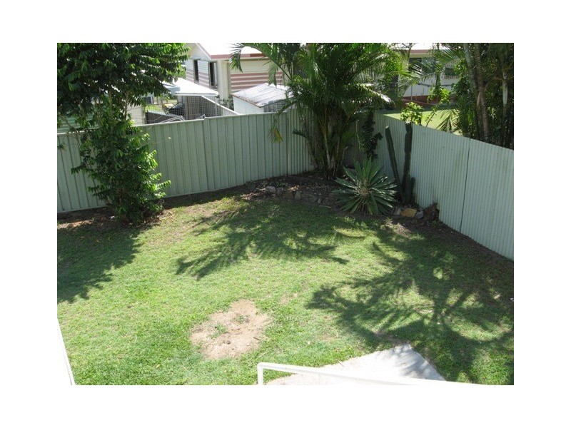 91 Tills Street, Westcourt QLD 4870