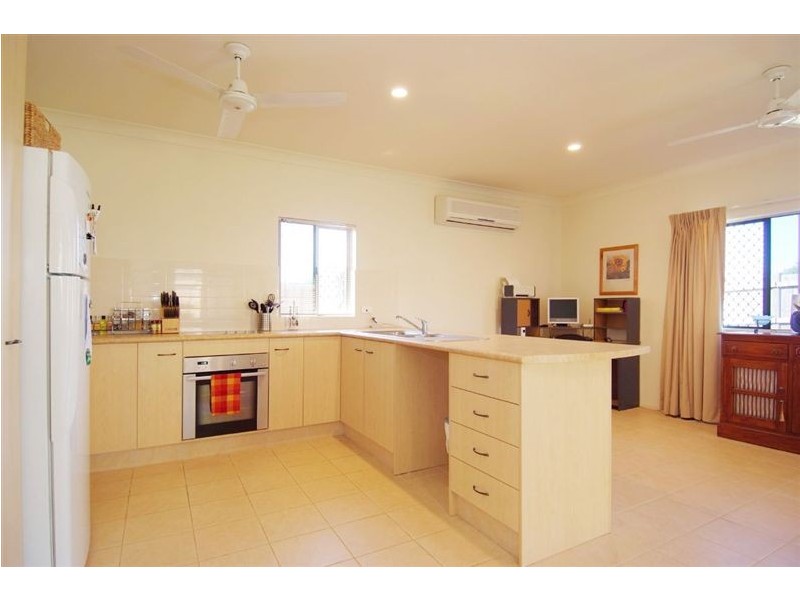 39 Woodrose Drive, Mount Sheridan QLD 4868
