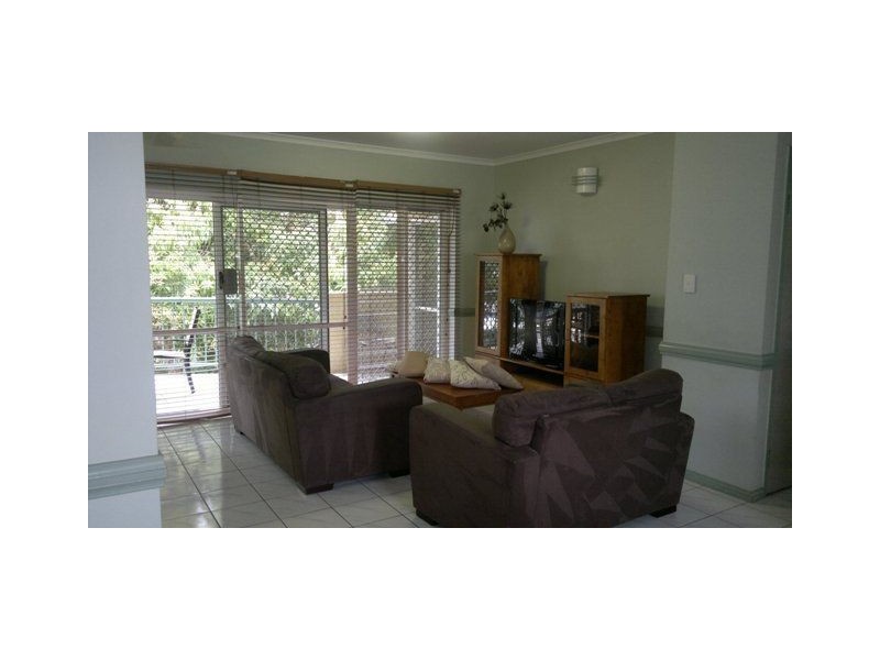 10/10 Brown Street, Woree QLD 4868