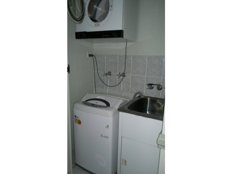 10/10 Brown Street, Woree QLD 4868