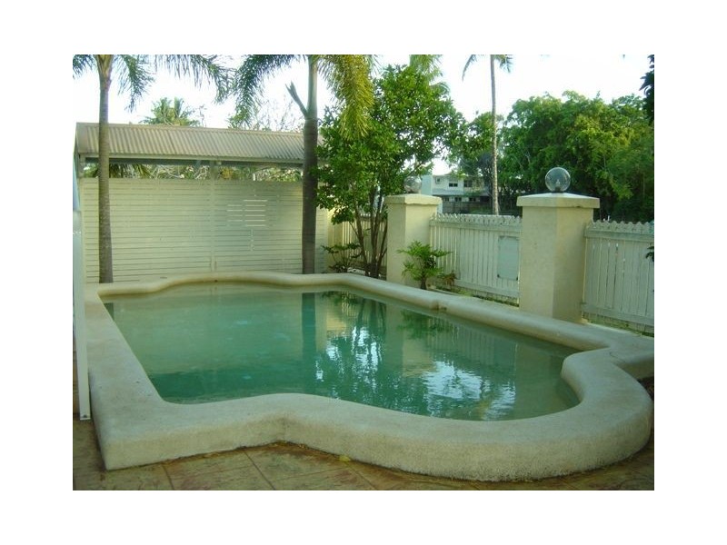 8/36 Cairns Street, Cairns QLD 4870