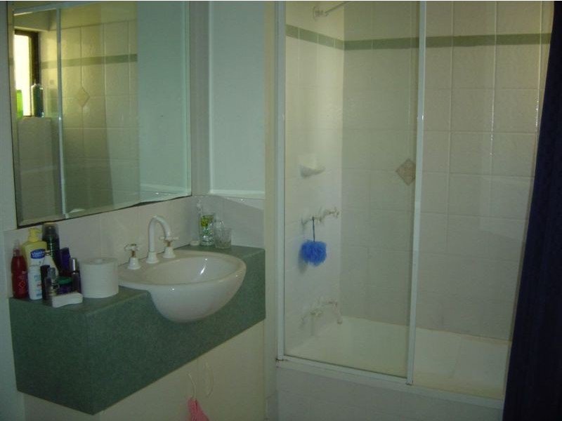 8/36 Cairns Street, Cairns QLD 4870