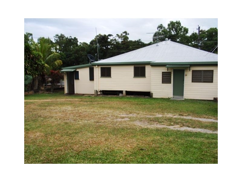 49 Kamerunga Road, Stratford QLD 4870