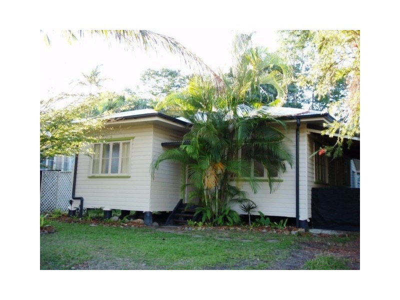 148 Greenslopes Street, Edge Hill QLD 4870