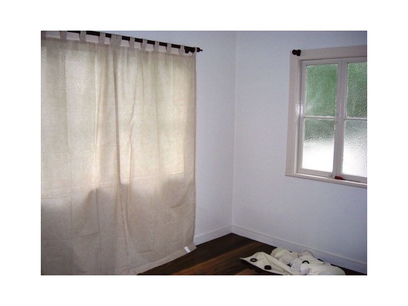 148 Greenslopes Street, Edge Hill QLD 4870