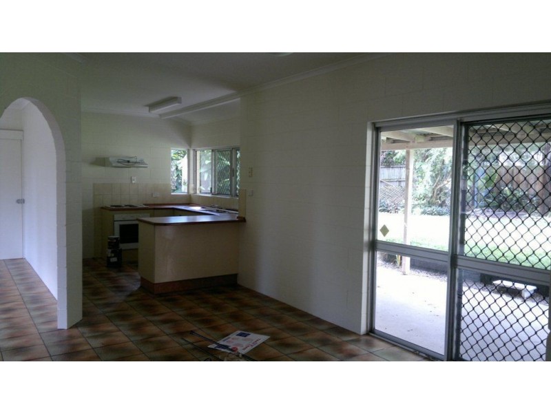 15 Massey Street, Edmonton QLD 4869