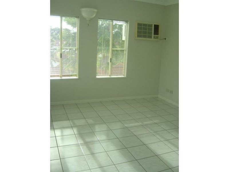 10/28 Springfield Cresant, Whitfield QLD 4870