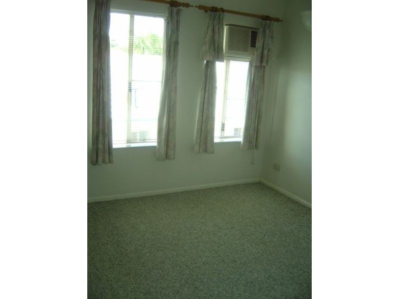 10/28 Springfield Cresant, Whitfield QLD 4870