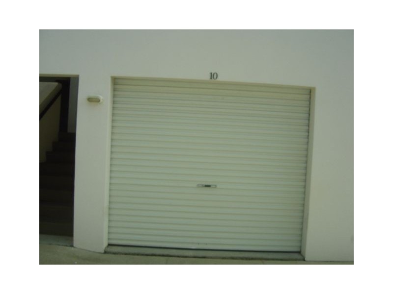 10/28 Springfield Cresant, Whitfield QLD 4870