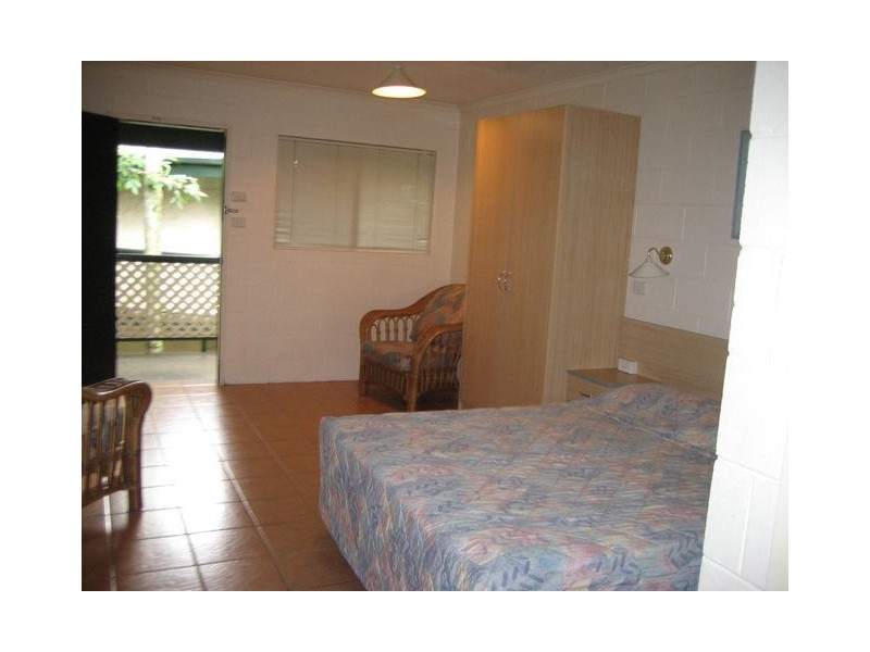 294/1-21 Anderson Road, Woree QLD 4868