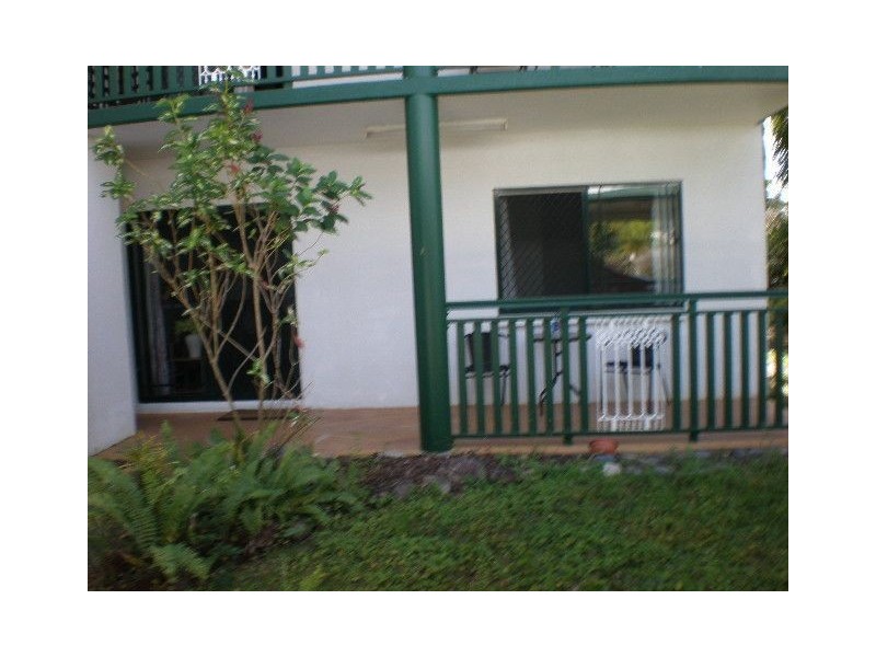 2/7 Ingham Court, Mooroobool QLD 4870