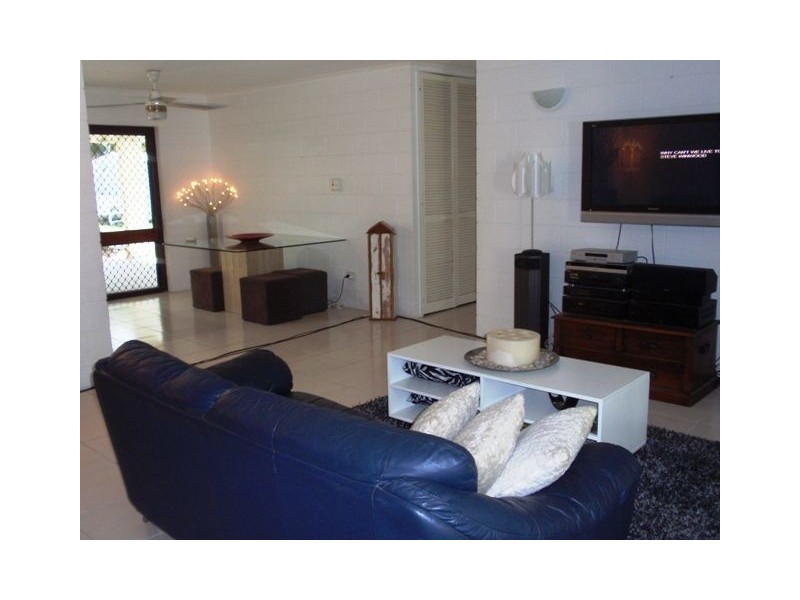 34 Magnolia Street, Holloways Beach QLD 4878