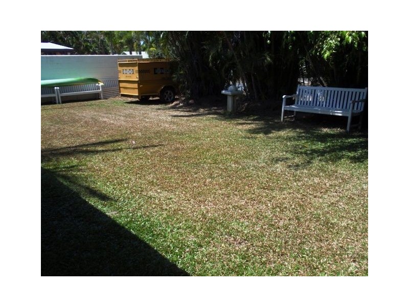 34 Magnolia Street, Holloways Beach QLD 4878