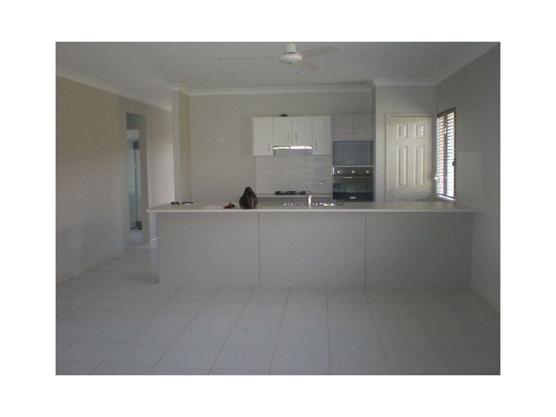 23 Wienert Street, Bentley Park QLD 4869