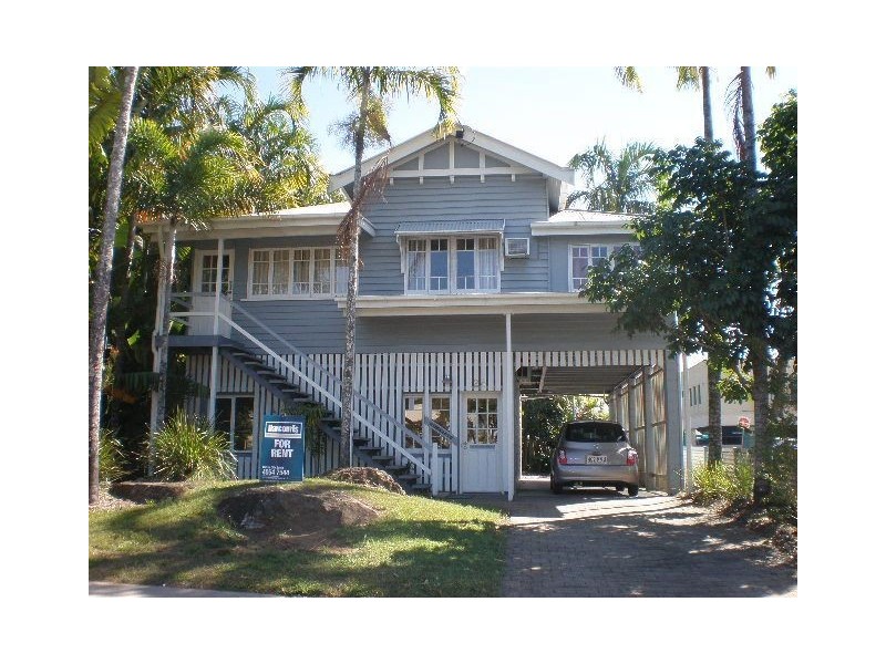 24 Lily Street, Cairns North QLD 4870